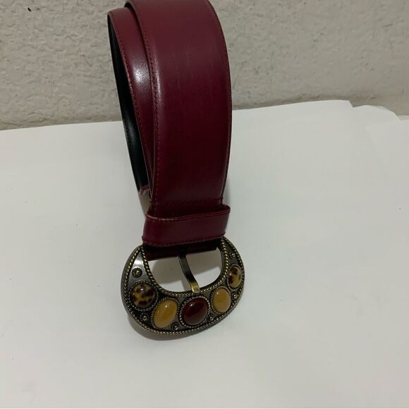 Liz Clairborne Belt red wide with accents on buckle full grain leather Medium - Picture 11 of 11